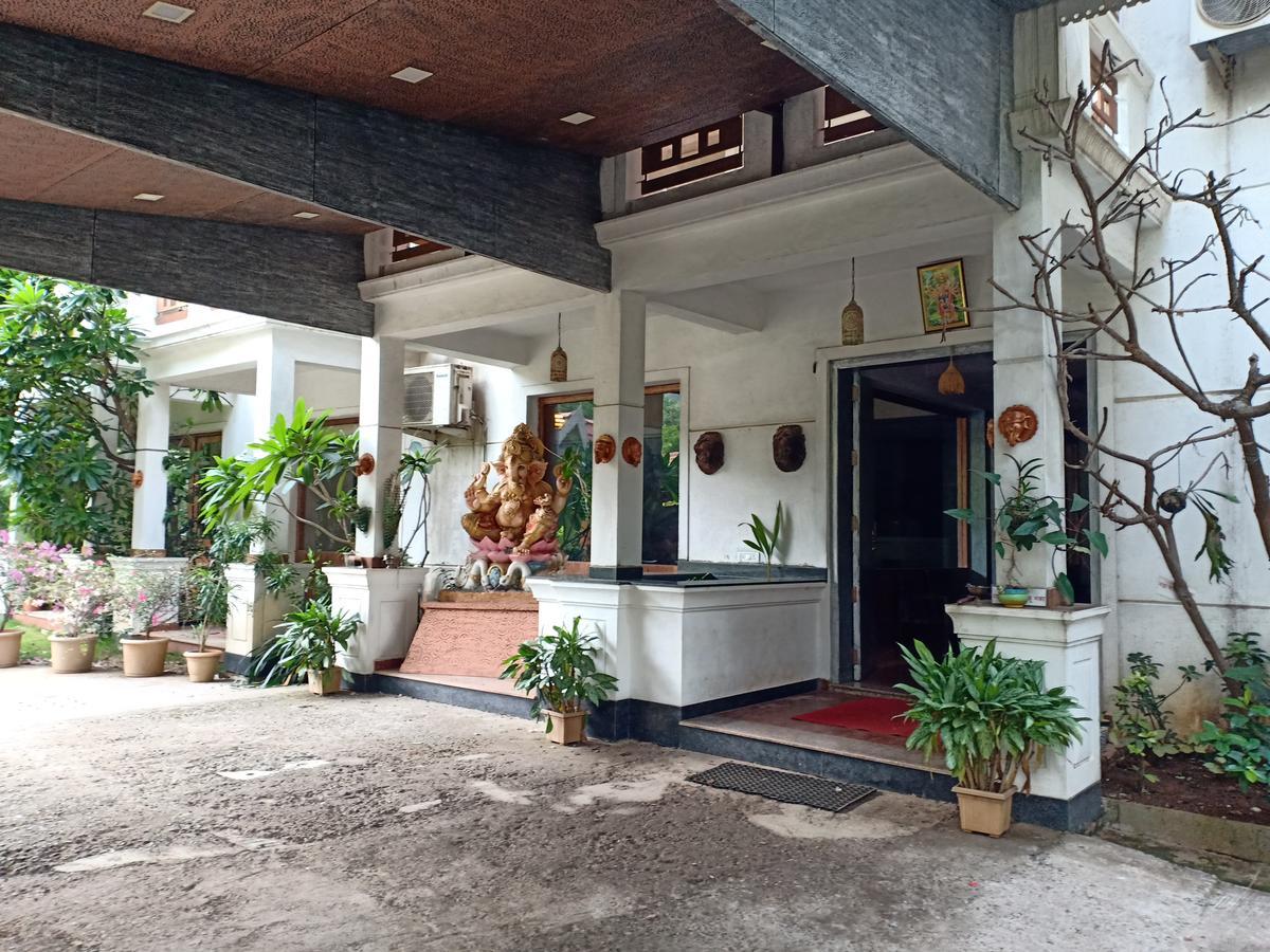 Mystica Resort 로나발라 외부 사진